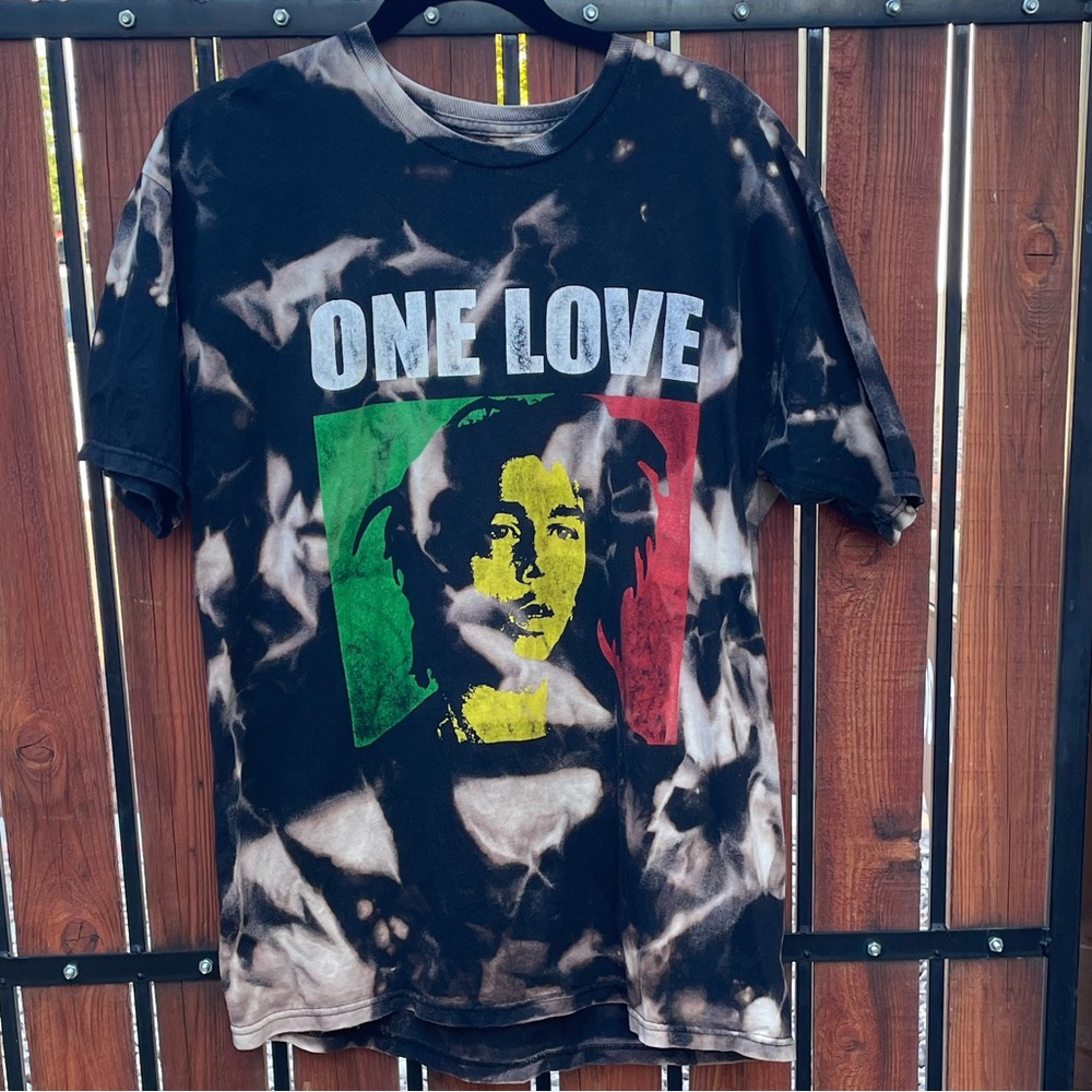 Bob Marley One Love tshirt